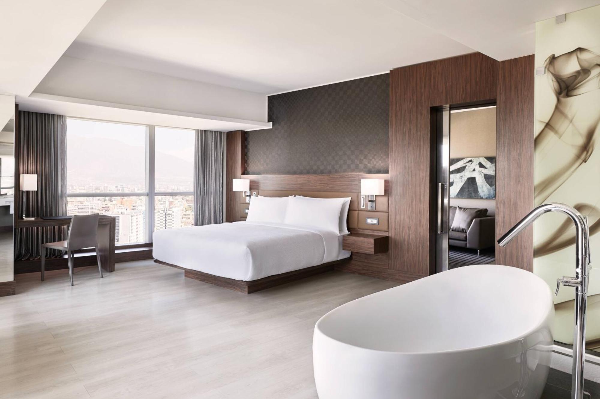 Ac Hotel By Marriott Santiago Cenco Costanera Экстерьер фото