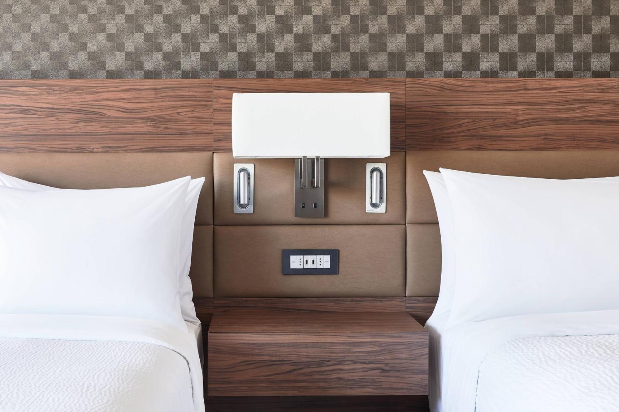 Ac Hotel By Marriott Santiago Cenco Costanera Экстерьер фото